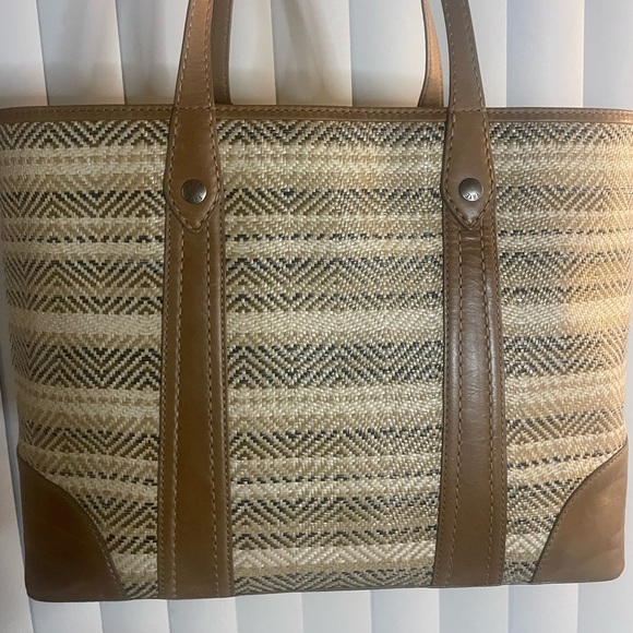 Frye Melissa Straw Shopper - Picture 11 of 12